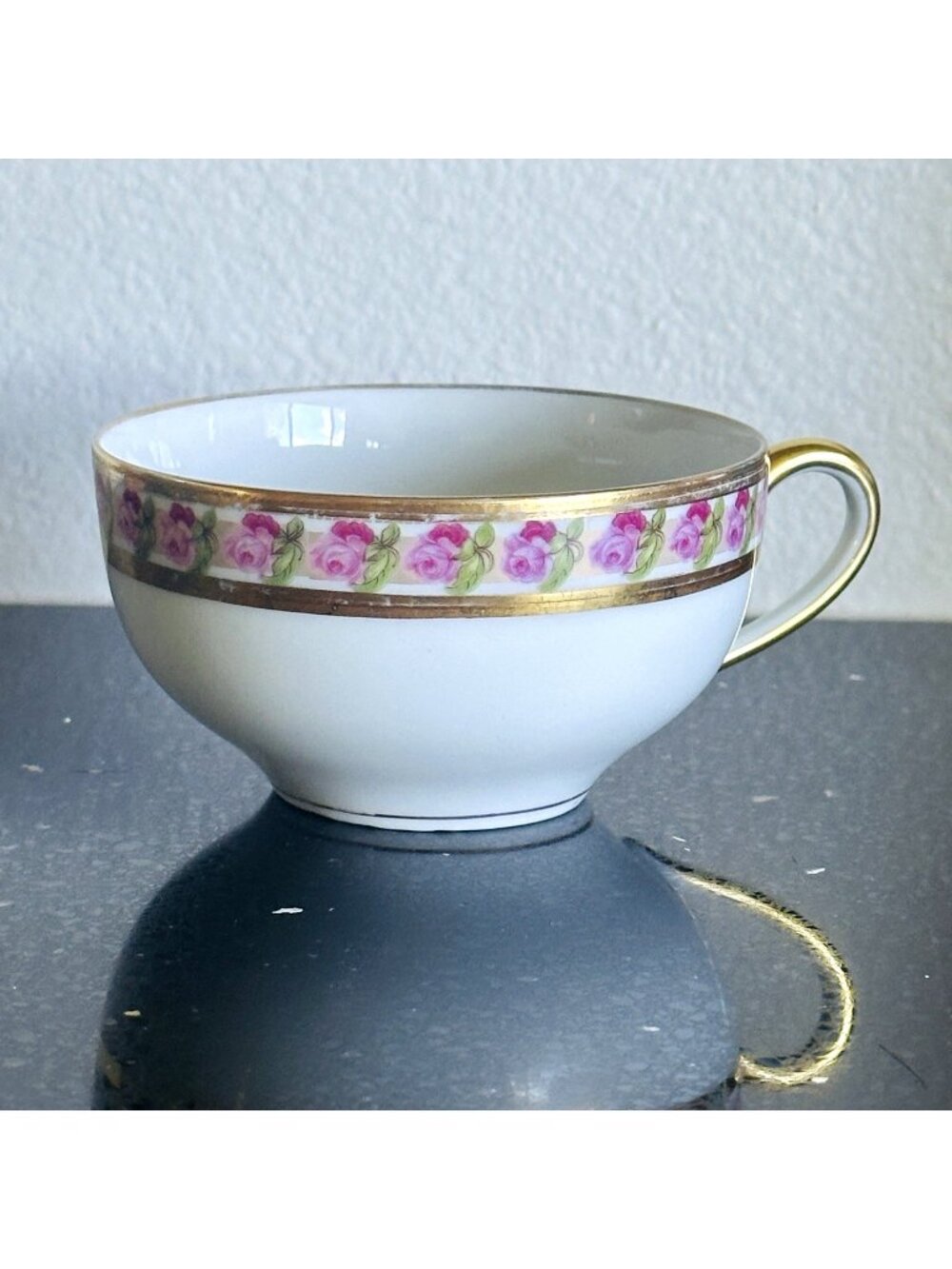 Antique T&V Tressemanes & Vogt Limoges France Depose Pink Roses Gilt Tea Cup